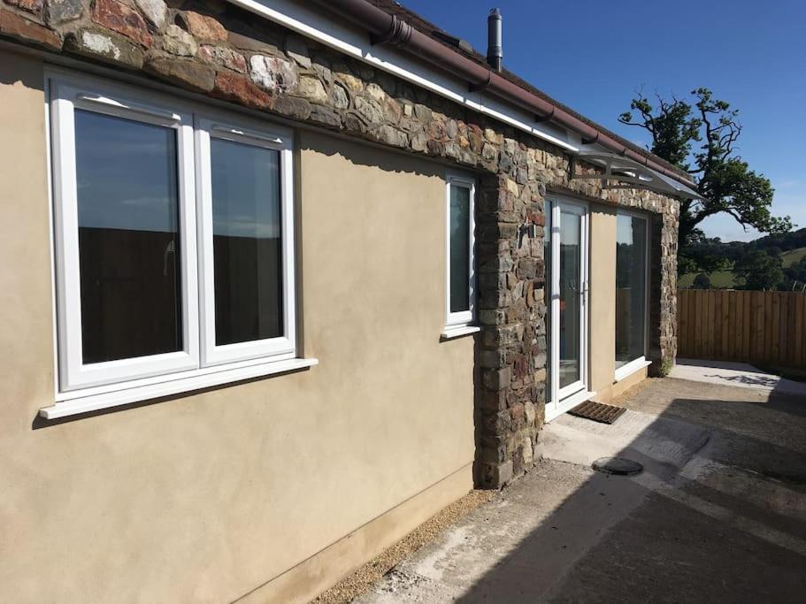 Beautiful With Stunning And Valley Views Holiday home *